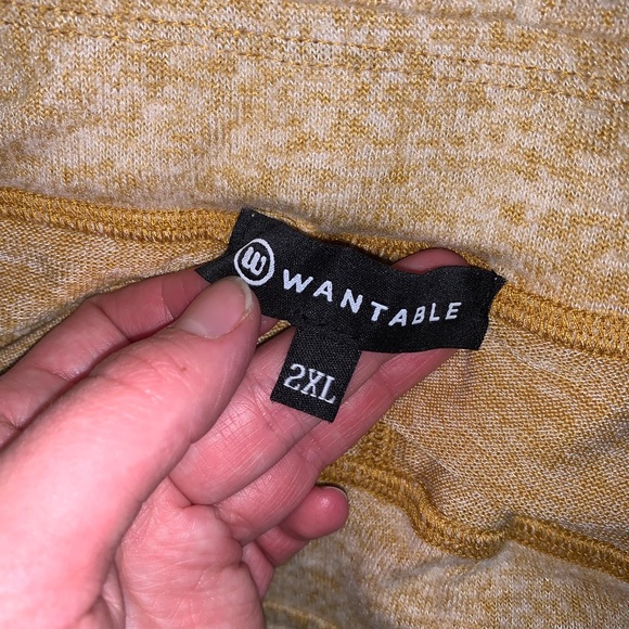 Wantable NWT gold wide leg pants size 2XL - Picture 3 of 3